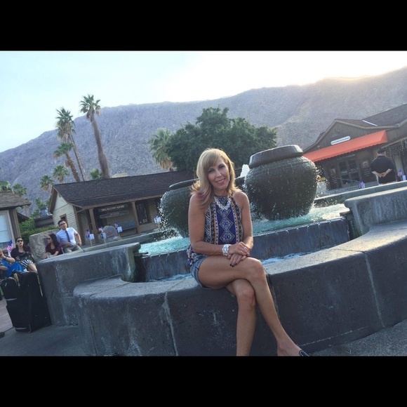 Meet the Posher - Picture 4 of 6